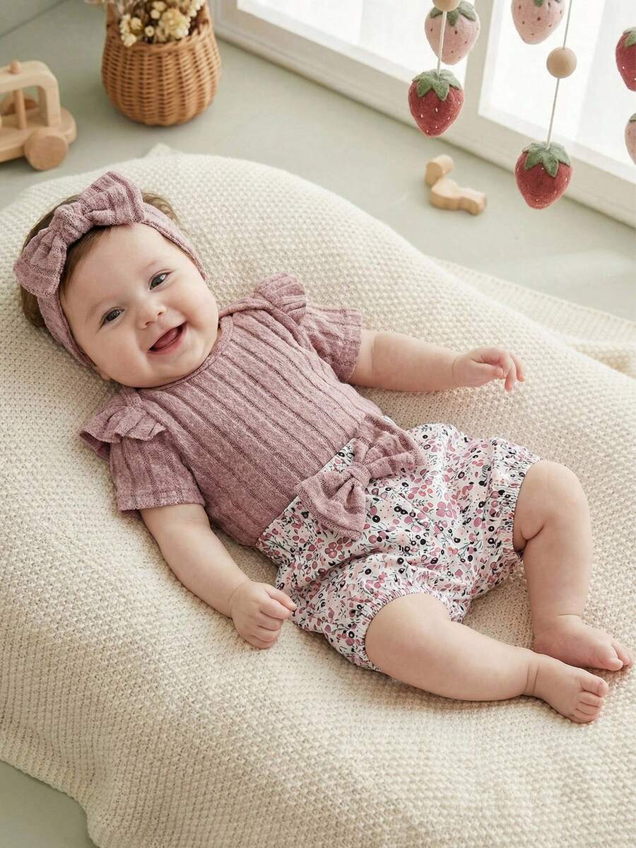 SHEIN Vintaside Kids 3件套婴儿/幼儿可爱休闲外出圆领罗纹刺绣荷叶袖连体衣、裤子、蝴蝶结发带套装，春秋季 - 粉色 - 查看 1