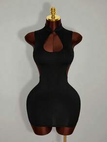 Amplova 2026新款复古中国风旗袍领性感露背镂空腰部设计修身迷你连衣裙 - 黑色 - 查看 7