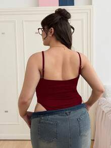 CovetEZ Plus Size Solid Color Round Neck Tight Elastic Bodysuit - Burgundy - View 2