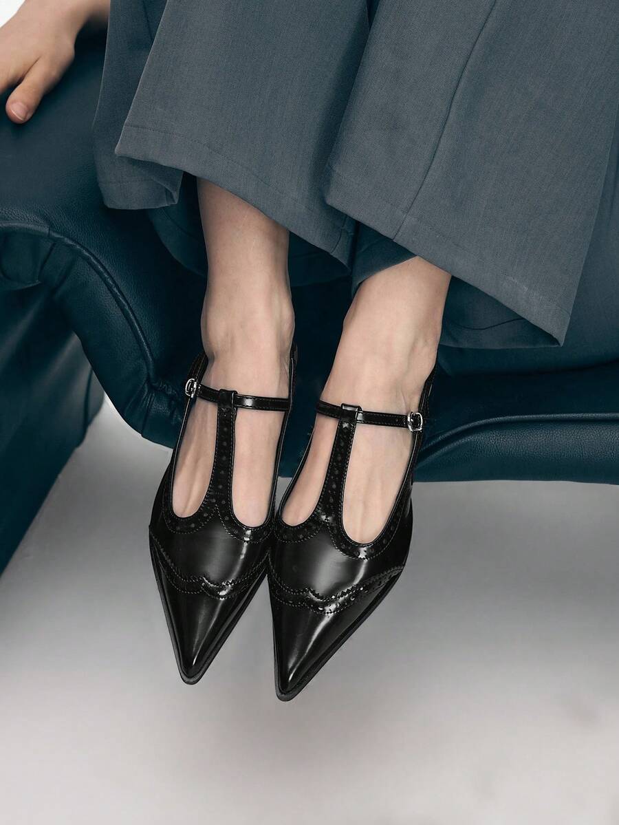 Mnmlis Black Patent Leather Brogues T-Strap Pointed Toe Stiletto Heel Sandals, French Retro Hollow Carved Closed Toe Backless Sandals, High-End Design Genuine Leather Metal Buckle Strap Women Shoes, Niche Luxury Commuter Versatile Dark Style Sandals Valentine's Day - Black - View 1