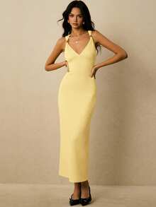 Poéselle Women's Solid Color Sweetheart Neck Fitted Elegant Sleeveless Dress - Light Yellow - View 5