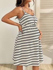 SHEIN 孕妇条纹纽扣设计吊带哺乳连衣裙 - 杏色 - 查看 7