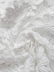 SHEIN DreamScene Plus Size Solid Color Lace Patchwork Applique Elegant Bodysuit - White - View 5