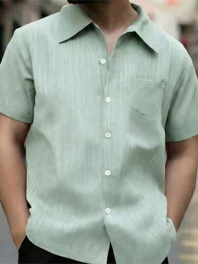 SHEIN Teen Boy Plain Collar Single-Breasted Casual Versatile Daily Wear Short Sleeve Shirt