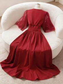 SHEIN Franclia 2026春秋新款复古法式高端深V领灯笼袖网纱串珠腰部褶裥A字连衣裙。优雅约会装扮，女士情人节礼服 - 紅色 - 查看 2