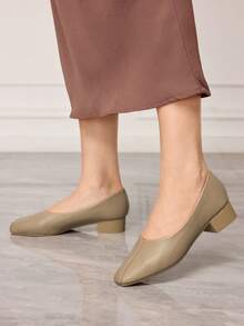 Sleekvia Women's Solid Color Fashionable High Heels For Daily Wear - Khaki - View 3