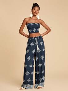 Travachic 2pcs Women Navy Blue And White Contrast Color Print Bandeau Top And Pants Set,Summer Boho Beach Vacation Holiday Outfits,Casual Floral Party Outfit - Blue - View 5