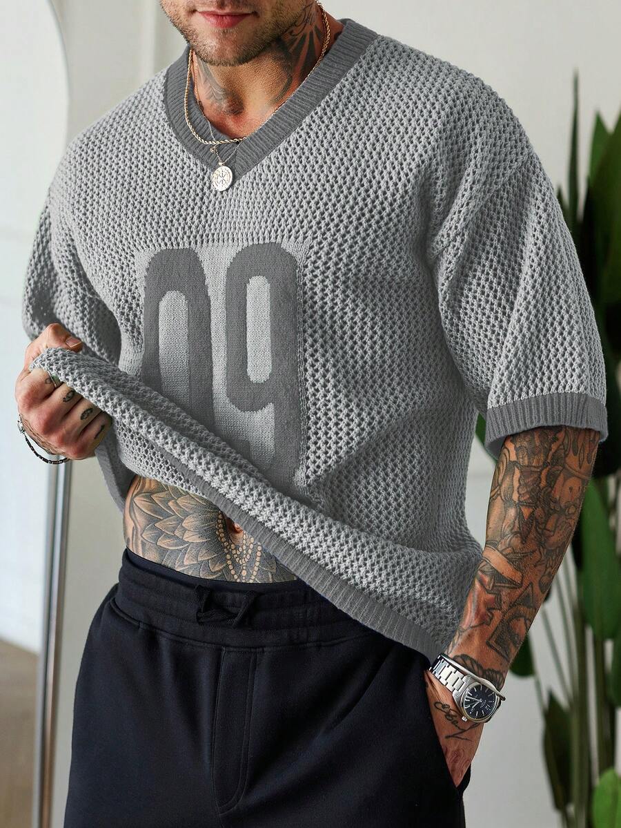Manfinity Homme 男士休闲宽松针织套头衫，饰有数字图案，适合日常通勤和夏季穿着 - 灰色 - 查看 1