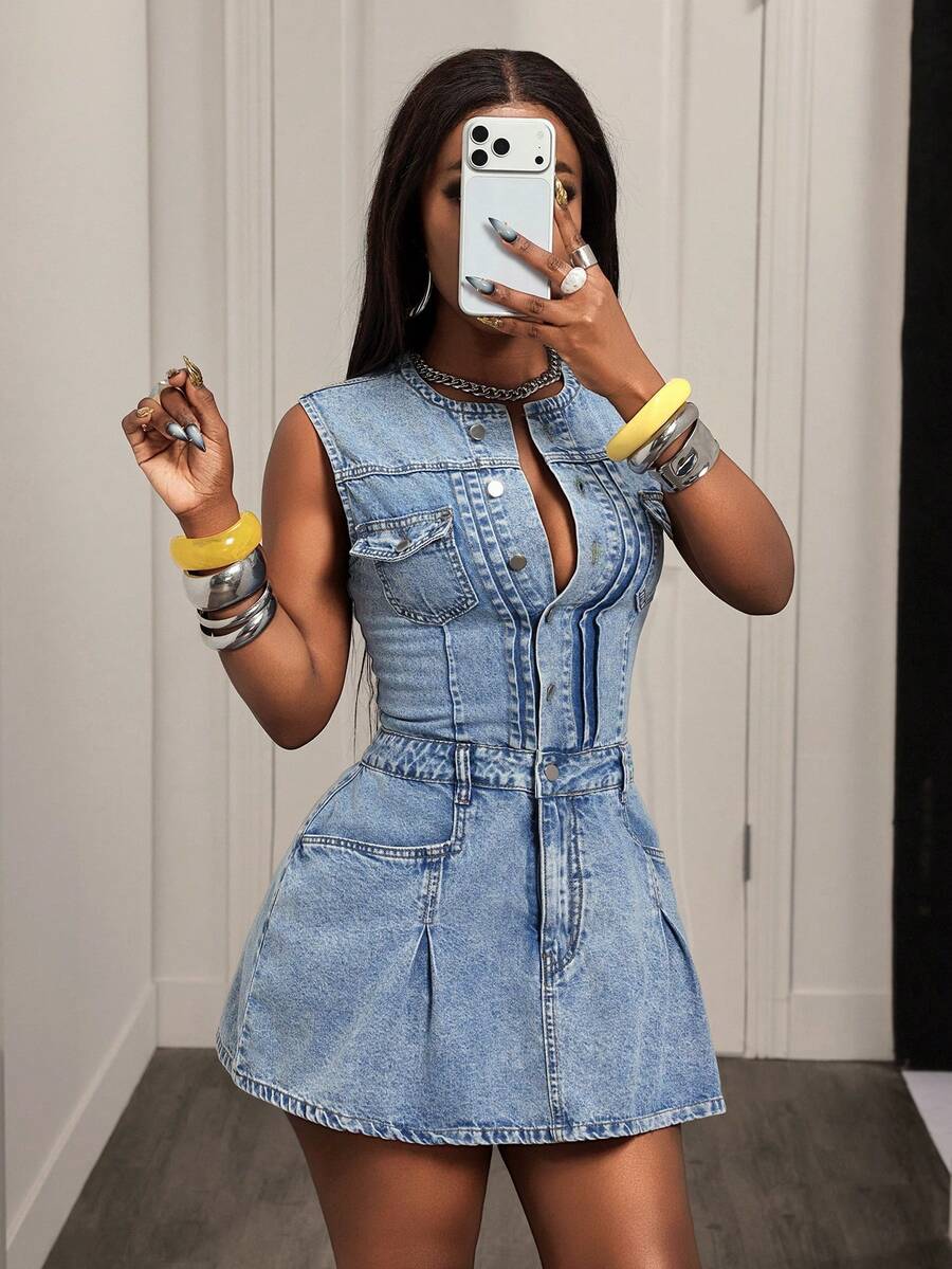 Slaydiva Women's Single-Breasted Round Neck Sleeveless Pocket Design Fashion Denim Dress - Light Wash - View 1