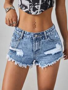 SHEIN PETITE Women's Casual Distressed Frayed Hem Slant Pocket Denim Shorts, Summer - Medium Wash - View 4