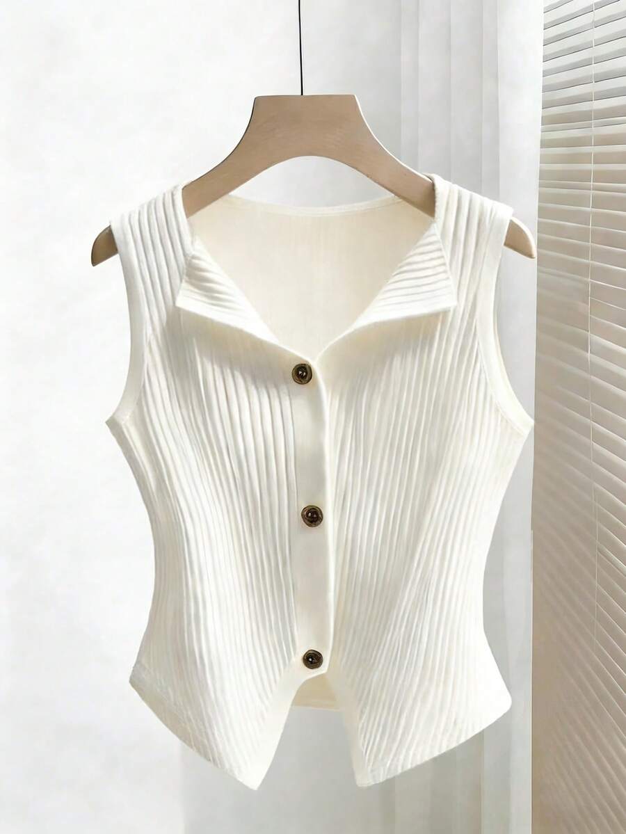 Franclia Women's Ribbed Fabric Sleeveless White Vest With Wooden Buttons And A Turn-Down Collar; V-Neck Shirt; Suitable For Summer Holiday Wear, Summer Tops, Spring Women's Wear, Valentine's Day Wear, Beach Wear, Elegant Women's Tops, Elegant Women's Shirts, Casual Women's Tops, Casual Women's Wear, White Women's Shirts, White Tops.Graduation Season Attire, Fashionable Casual Commuter Wear, Business Office Wear, Versatile And Stylish Everyday Casual Wear, Urban Teacher's Professional Attire - White - View 1