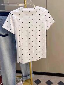 Resyla 甜美可爱的黑白波尔卡圆点印花女式修身 T 恤，适合夏季，时尚 T 恤，漂亮的 T 恤，送给兄弟姐妹的礼物，送给姐妹的礼物，送给妈妈的礼物，母亲节礼物，休闲时尚上衣。 - 白色 - 查看 2