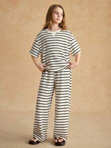 SHEIN 少女条纹落肩T恤和裤子套装 - 黑與白 - 查看 4