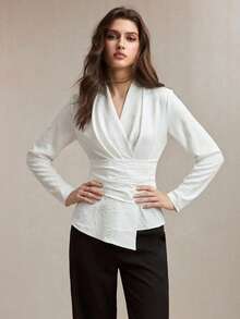 BizChic Bluză elegantă pentru femei, primăvară/vară 2026, albă, texturată, cu croială asimetrică, design asimetric, cu talie încrețită, subțire - alb - Vizualizare 2