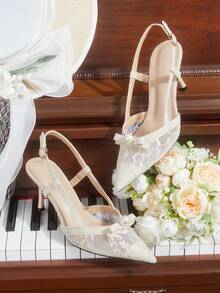 CUCCOO HITCHD 女士尖头搭扣设计时尚高跟鞋，适合日常穿着 - 杏色 - 查看 1