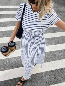 Siren Gaze 女士条纹印花扭结圆领休闲短袖中长连衣裙 女士夏季连衣裙 女士夏季穿搭 条纹夏季连衣裙 条纹连衣裙 女士休闲穿搭 连衣裙 - 藍色 - 查看 4