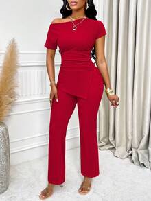 SOLERSUN Asymmetrical Neck Split Hem Ruched Top & Flare Leg Pants - Red - View 4
