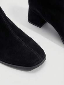 Daringsoles 女士时尚百搭简约粗跟中筒靴，圣诞节必备 - 深黑色 - 查看 4