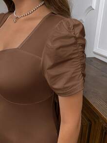 SHEIN Privé Plus Size Women's Ruched Keyhole Neck Drawstring Puff Sleeve Fitted Brown T-Shirt, Summer Tops Blouse Coffee Top Chocolate - Coffee Brown - View 3