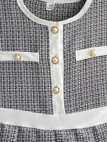 Elladie kids 1件少女夏季新款撞色滚边腰部半开领褶裥下摆圆领短袖休闲优雅连衣裙，适合日常、度假和通勤穿着。 - 黑色 - 查看 8