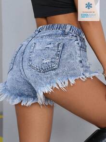 SHEIN ICON Plus Size Women Distressed Pocket Frayed Hem Casual Washed Denim Shorts, Versatile For Summer - Light Wash - View 2