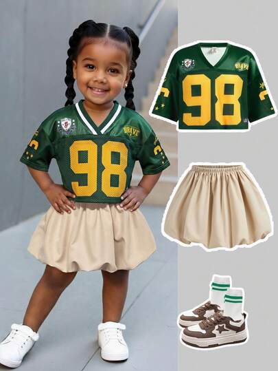 SHEIN 2pcs Baby Girl Knitted Letter & Number Pattern V-Neck Casual T-Shirt And Shorts Set