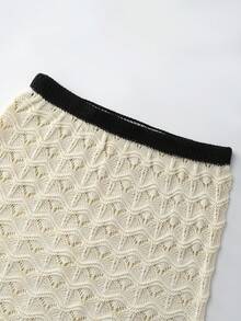 Franclia 新款夏季海滩度假休闲优雅波浪镂空花朵点缀黑色滚边V领系带针织上衣和半裙套装 - 杏色 - 查看 8