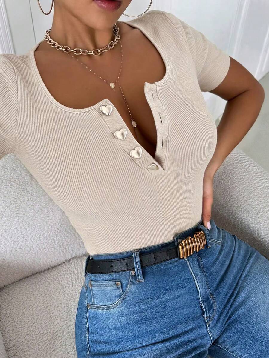 INAWLY Fitted Sexy Round Neck Half-Open Placket Heart Button Casual Short Sleeve Women T-Shirt - Apricot - View 1