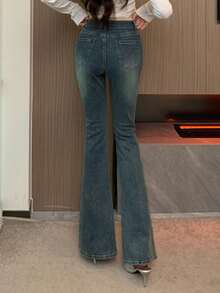 Joudiya Solid Slit Hem Flare Leg Jeans - Blue - View 5