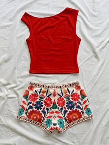 Soleia 休闲简约度假波西米亚风优雅浪漫复古印花图案，音乐节、海滩、度假套装，女士夏季外出斜肩上衣和短裤套装 - 彩色 - 查看 2