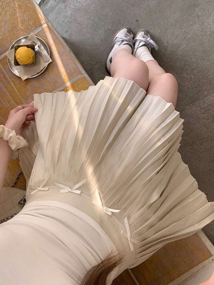 Bow Decor Pleated A-Line Mini Skirt, Ballerina Style, Sweet High Waist