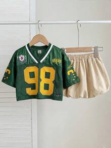 SHEIN 2pcs Baby Girl Knitted Letter & Number Pattern V-Neck Casual T-Shirt And Shorts Set - Multicolor - View 4