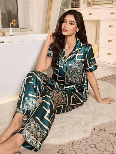 女士优雅几何图腾复古印花仿丝开衫短袖睡衣套装