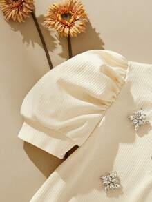 SHEIN Young Girl' Cute Bee Rhinestone Puff Sleeve Knit T-Shirt, Matching Family Outfits - Apricot - View 4