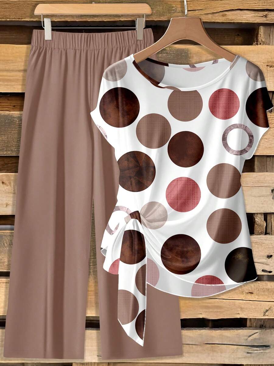 SHEIN Clasi Bộ 2 món gồm áo sơ mi buộc dây phía trước in họa tiết chấm bi và quần ống đứng dáng rộng, thích hợp cho kỳ nghỉ xuân/hè. - Nhiều màu - Xem 1