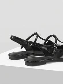 Mnmlis Black Patent Leather Brogues T-Strap Pointed Toe Stiletto Heel Sandals, French Retro Hollow Carved Closed Toe Backless Sandals, High-End Design Genuine Leather Metal Buckle Strap Women Shoes, Niche Luxury Commuter Versatile Dark Style Sandals Valentine's Day - Black - View 5