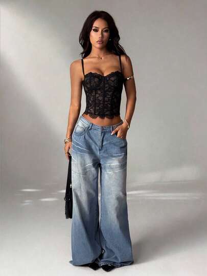 SHEIN PETITE Women's Sexy Black Lace Patchwork Spaghetti Strap Camisole Top, Fashionable For Outings, Dates, Theme Parties, Celebrations. Floral Lace Trim Fitted Camisole, Casual Vacation