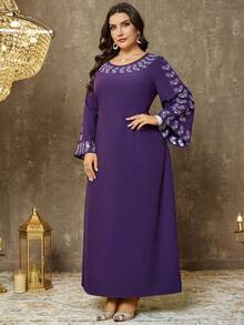 SHEIN Clasi Gaun Pas Badan Bergaya Pesta Tahun Baru untuk Wanita Ukuran Besar dengan Bordir Ungu - Purple - View 7