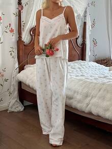 CottageSlumber Bộ đồ ngủ nữ họa tiết hoa nhí gồm áo hai dây và quần. - Màu be - Xem 4