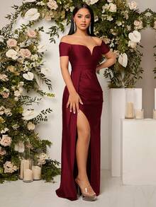 Elitara Vestido de dama de honor con hombros descubiertos, drapeado y abertura en el muslo en color rojo borgoña - Granate - Ver 6