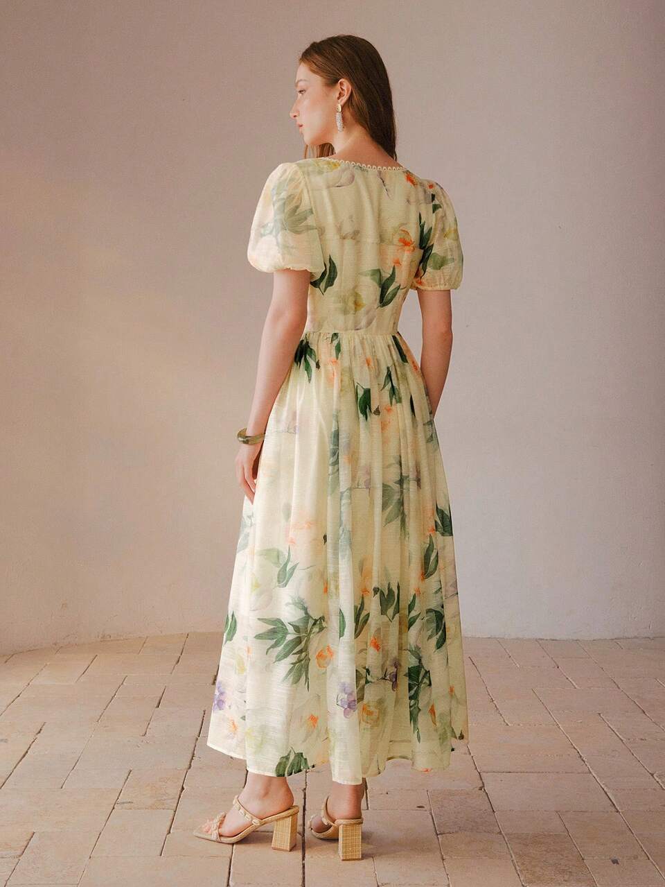 WOMEN'S 2025 SUMMER FRENCH VACATION STYLE V-NECK PRINTED DRESS