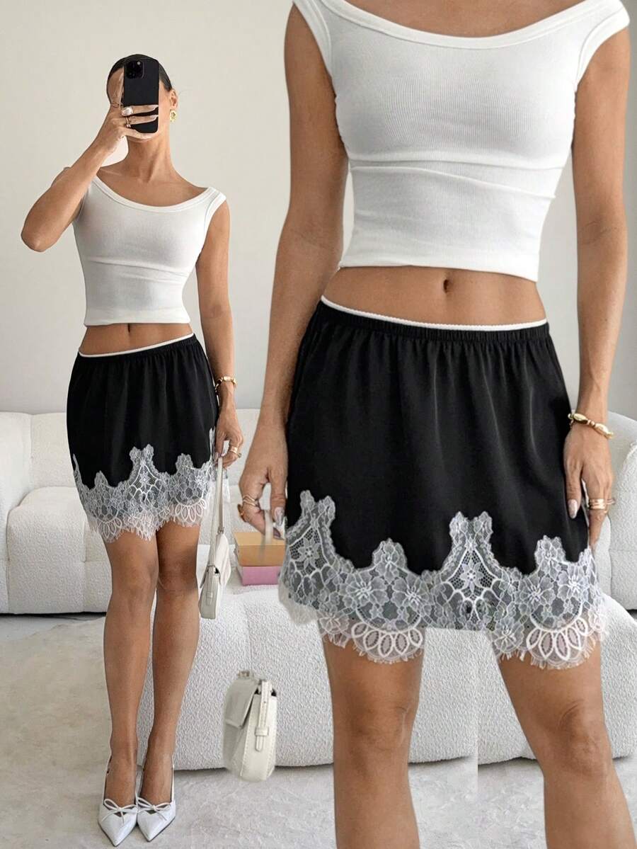Siren Gaze Women's Elegant Lace Patchwork Skirt - Black and White - View 1