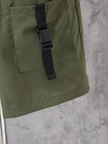 Bộ 3 món cho bé trai tuổi teen gồm áo thun in hình, quần short kaki và túi đeo chéo mini, thích hợp cho các hoạt động ngoài trời mùa xuân/hè. - xanh quân đội - Xem 4