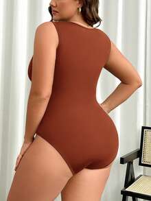 SHEIN Privé Plus Size Women Comfortable Casual Elegant Vacation & Commute Mesh Patchwork Sexy Elastic Sleeveless Bodysuit, Spring/Summer - Brown - View 2