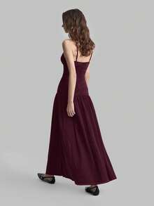 Ontre Đầm xếp ly không tay màu đỏ tía mới, bộ sưu tập Xuân/Hè 2026, đa năng, phù hợp cho đi làm, công sở, thường ngày, đồng phục giáo viên, kỳ nghỉ, dự đám cưới, tiệc tùng. - Màu Đỏ Sâu - Xem 5