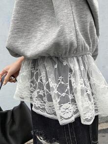 FRIFUL 女士 Polo 领半拉链蕾丝拼接宽松撞色 T 恤 - 淺灰色 - 查看 7