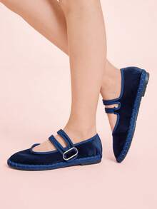 CUCCOO DOLLMOD 女士灰色优雅天鹅绒经典舒适天鹅绒平行双带玛丽珍平底鞋 - 藏蓝色 - 查看 8