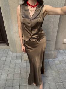 Solivie 女士优雅缎面背心半裙套装，适合春夏通勤、外出、聚会、度假等场合 - 咖啡棕 - 查看 3
