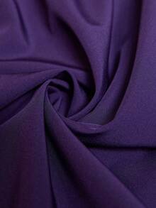 SHEIN Clasi Gaun Pas Badan Bergaya Pesta Tahun Baru untuk Wanita Ukuran Besar dengan Bordir Ungu - Purple - View 3