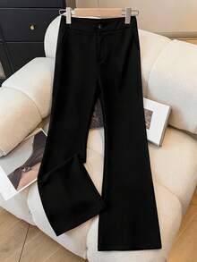 GlowEve CURVE 大码两件套西装，高端3D立体花卉长袖西装外套，时尚优雅，正式场合穿着，配有纽扣外套和修身喇叭裤。 - 黑色 - 查看 6